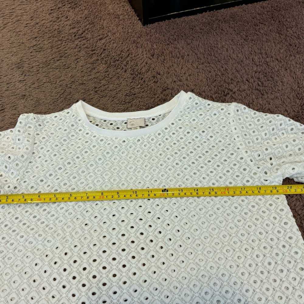 2 FOR $20 9-H15-STCL Anthropologie White Eyelet Sheer Boxy Blouse Oversized XS - Picture 9 of 9